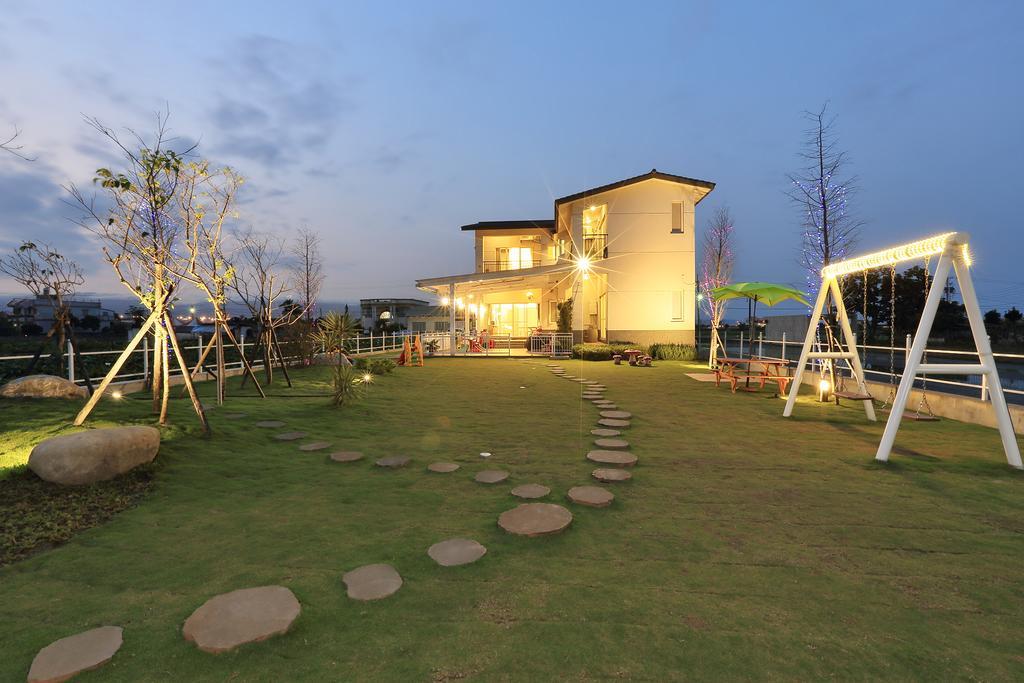 Fun輕鬆民宿 Wujie Buitenkant foto