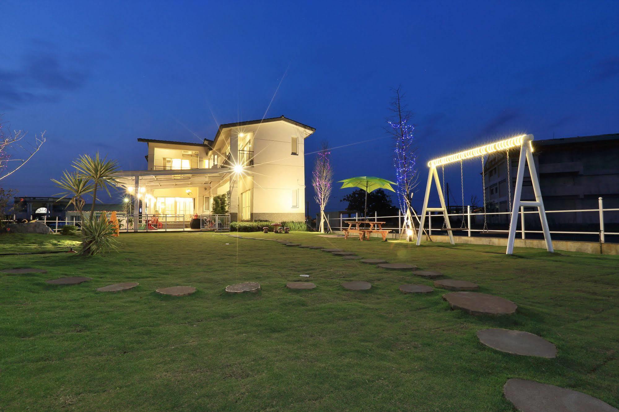 Fun輕鬆民宿 Wujie Buitenkant foto